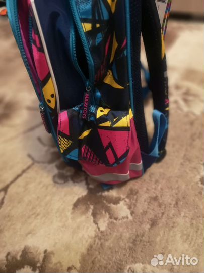 Рюкзак школьный. Новый