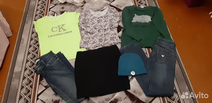 Отдам женские вещи 42,44р за конфеты