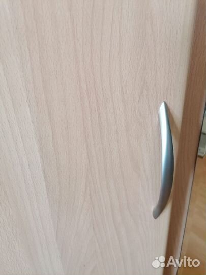 Угловой шкаф