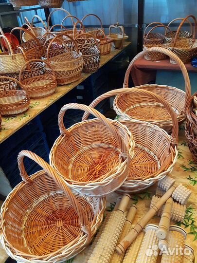 Корзины плетеные