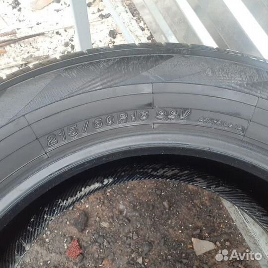 Yokohama BluEarth-A AE-50 215/60 R16