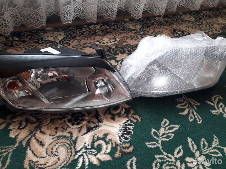 Фары на LADA гранту