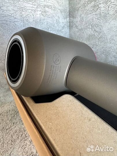 Фен Dyson supersonic HD15 Малайзия