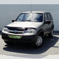 Chevrolet Niva 1.7 MT, 2010, 228 550 км, с пробегом, цена 569 000 руб.