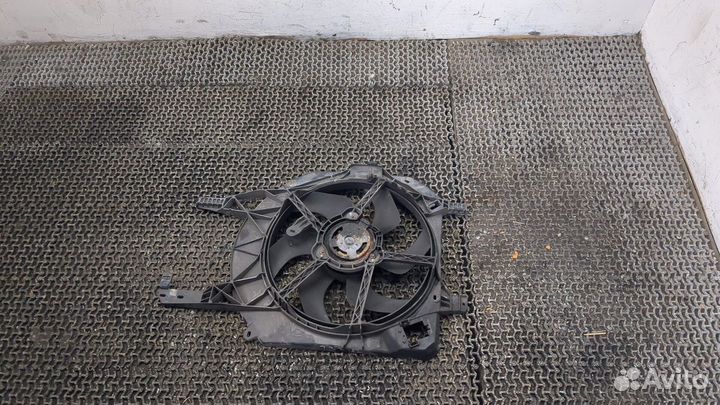 Вентилятор радиатора Nissan Primastar, 2010
