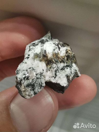 Дельхайелит, редкий минерал