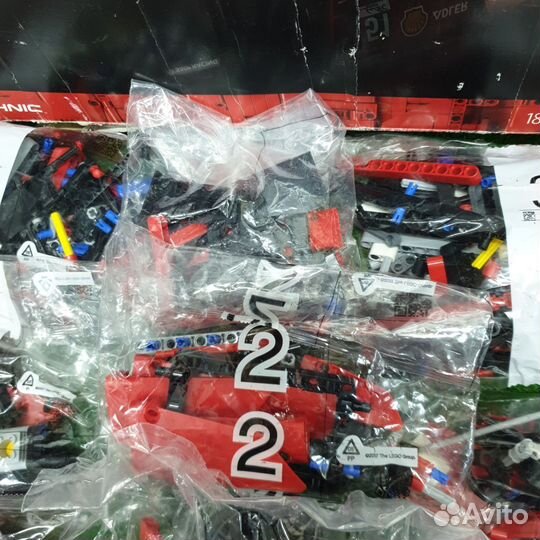 Lego Technic 42125 россыпь