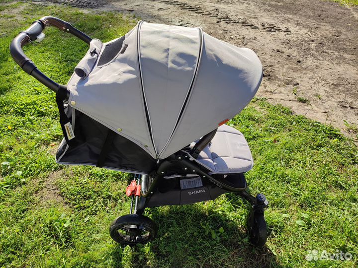 Прогулочная коляска valco baby snap 4