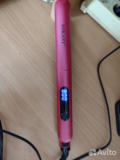 Выпрямитель для волос новый