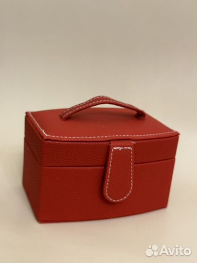 Шкатулка для украшений