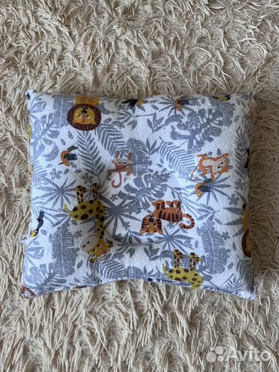 Ортопедическая подушка для новорожденного