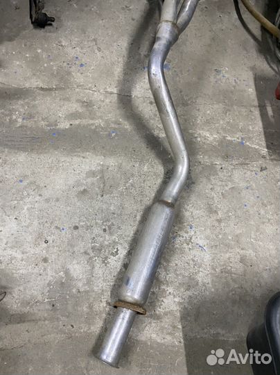 Глушитель передняя часть MB W124/T124 85-92