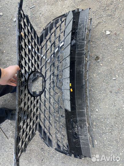 Решетка радиатора Lexus RX350 RX RX300 RX450h