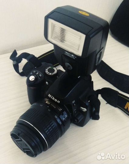 Зеркальный фотоаппарат Nikon D60