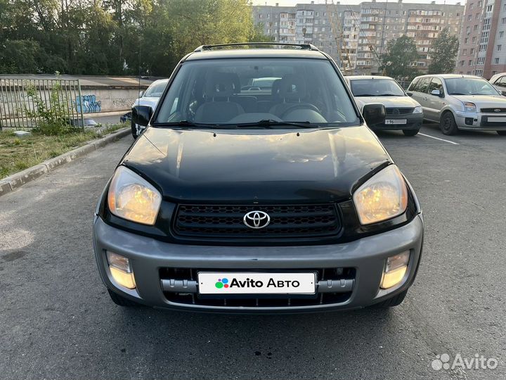 Toyota RAV4 2.0 AT, 2001, 230 000 км