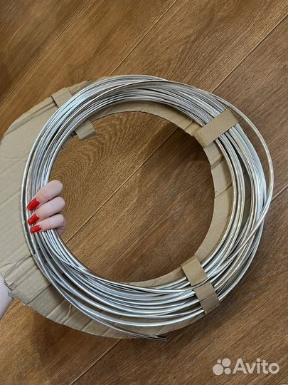 Уплотнитель для двери автомобиля