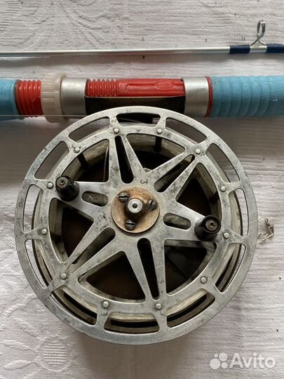 Спининг, катушка Невская СССР