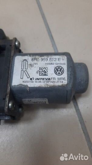 Стеклоподъемник электрический задний правый