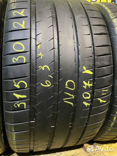 Michelin Pilot Sport 4 S 315/30 R22 и 285/35 R22 107Y