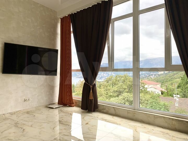 2-к. апартаменты, 65 м², 4/10 эт.