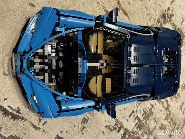 Lego Technic 42083 «Bugatti Chiron»