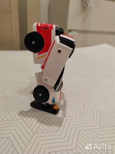 Трансформер Тобот