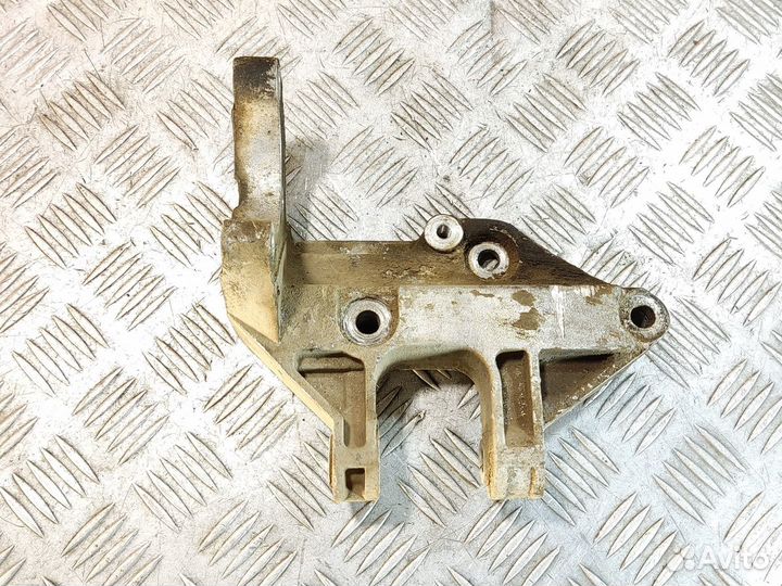 Кронштейн гидроусилителя Vaz 2112