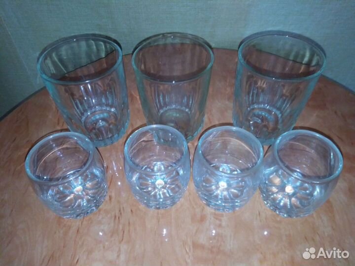 Стопки, стаканы, графин