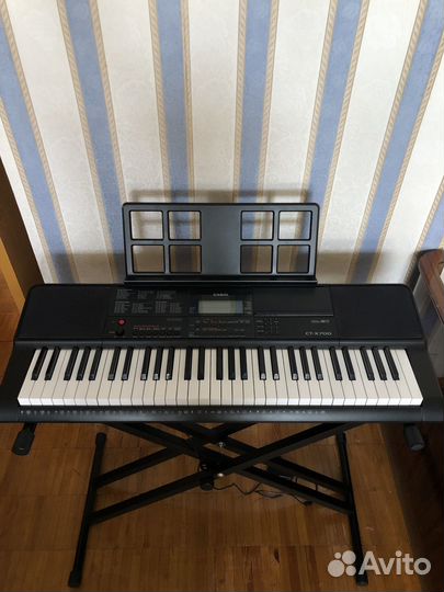 Синтезатор casio CT-X700