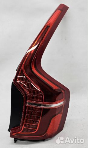 Volvo XC90 2 задний правый фонарь