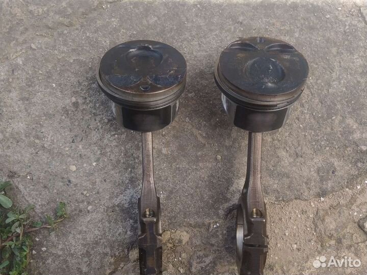 Поршень альфа ромео 156 2.0 jts