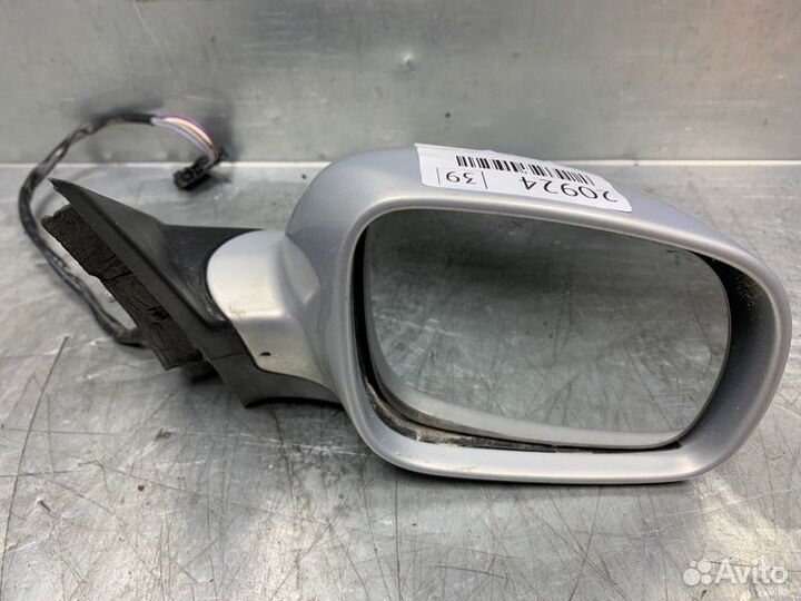 Зеркало правое электрическое Volkswagen Passat