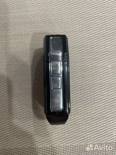 Брелок на ключ KIA