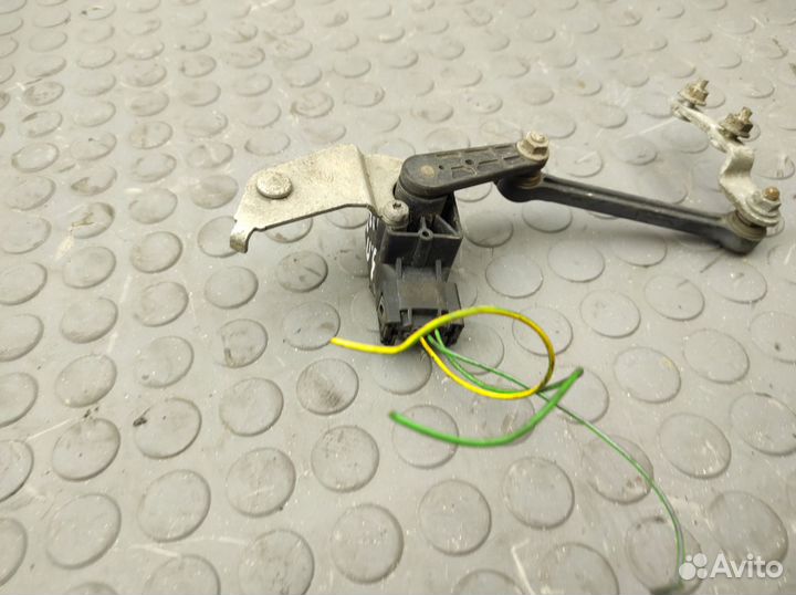 Датчик дорожного просвета Volvo Xc70 BZ B6324S 3.2