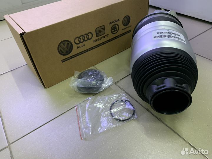 Пневмобаллон передний левый Touareg NF Cayenne 958