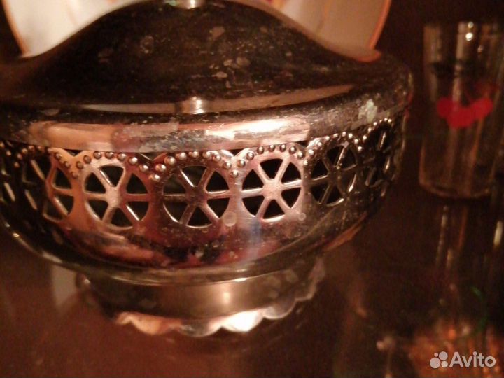 Посуда для сервировки стола