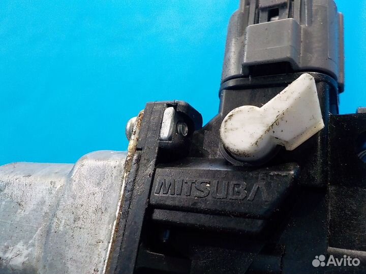 Стеклоподъемник задний правый Subaru Legacy Outbac