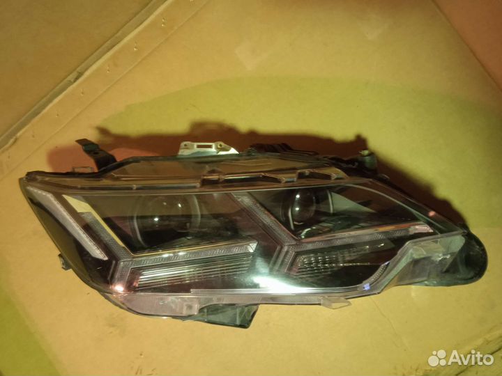 Фара toyota camry 50 55