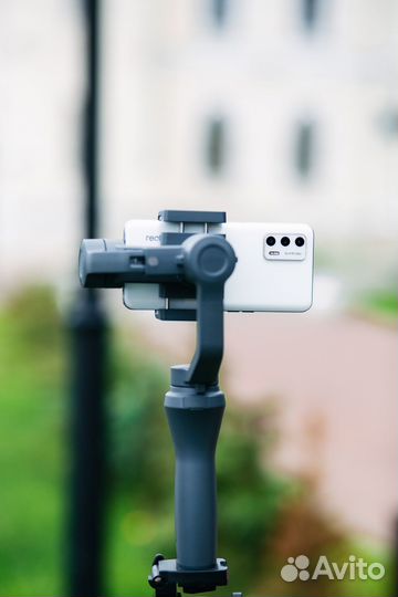 DJI Osmo Mobile 2