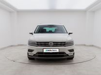 Volkswagen Tiguan 2.0 AMT, 2017, 215 917 км, с пробегом, цена 2 195 000 руб.