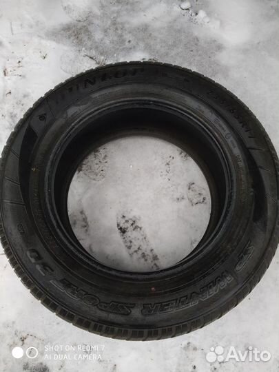 Dunlop FM901 235/65 R17