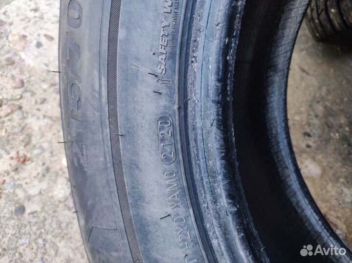 Kumho WinterCraft SUV Ice WS31 215/70 R16