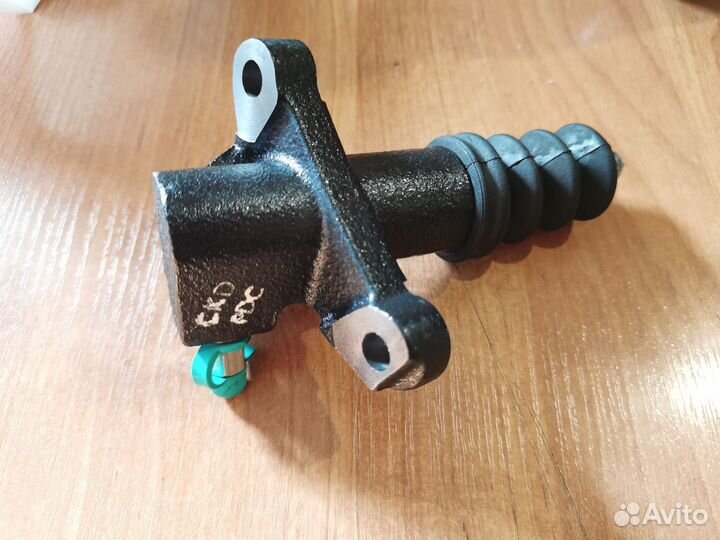 Цилиндр сцепления Valeo