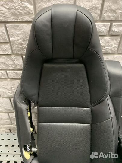 Porsche Panamera 970 Задний ряд сидений