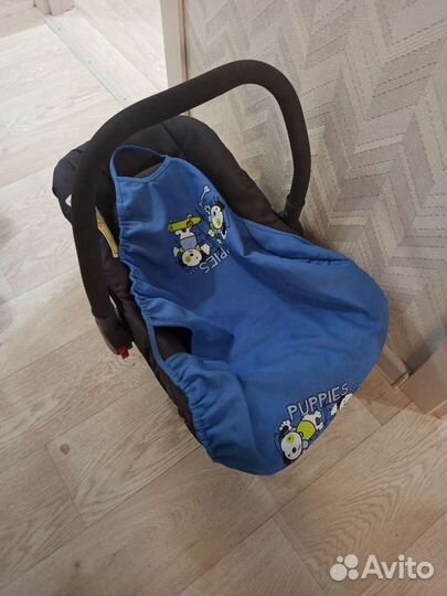 Автокресло 0+