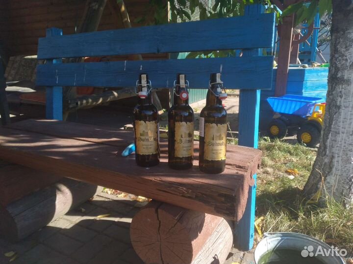 Бутылка с пробкой