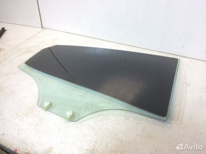 Стекло двери заднее правое Kia Rio 3 QB