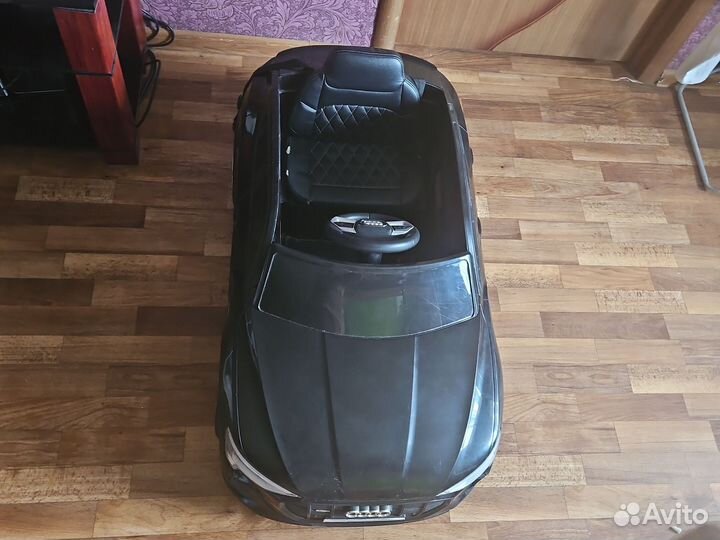 Детский электромобиль