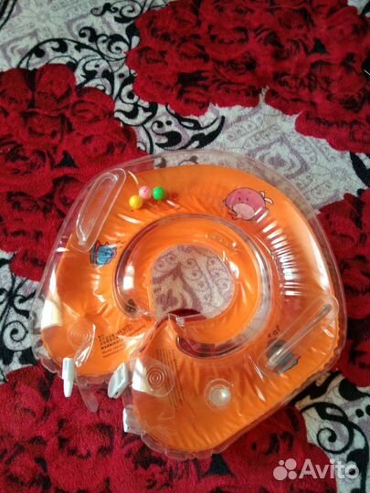 Круг на шею для купания новорожденных