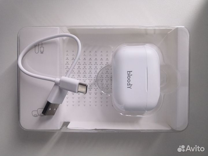 Беспроводные наушники Bloody M30 белые